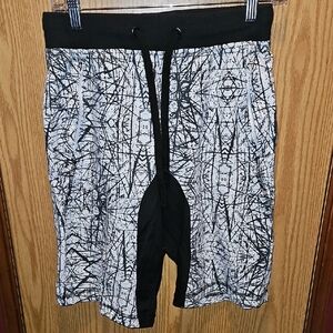 Abstract Black and White Patterned Shorts